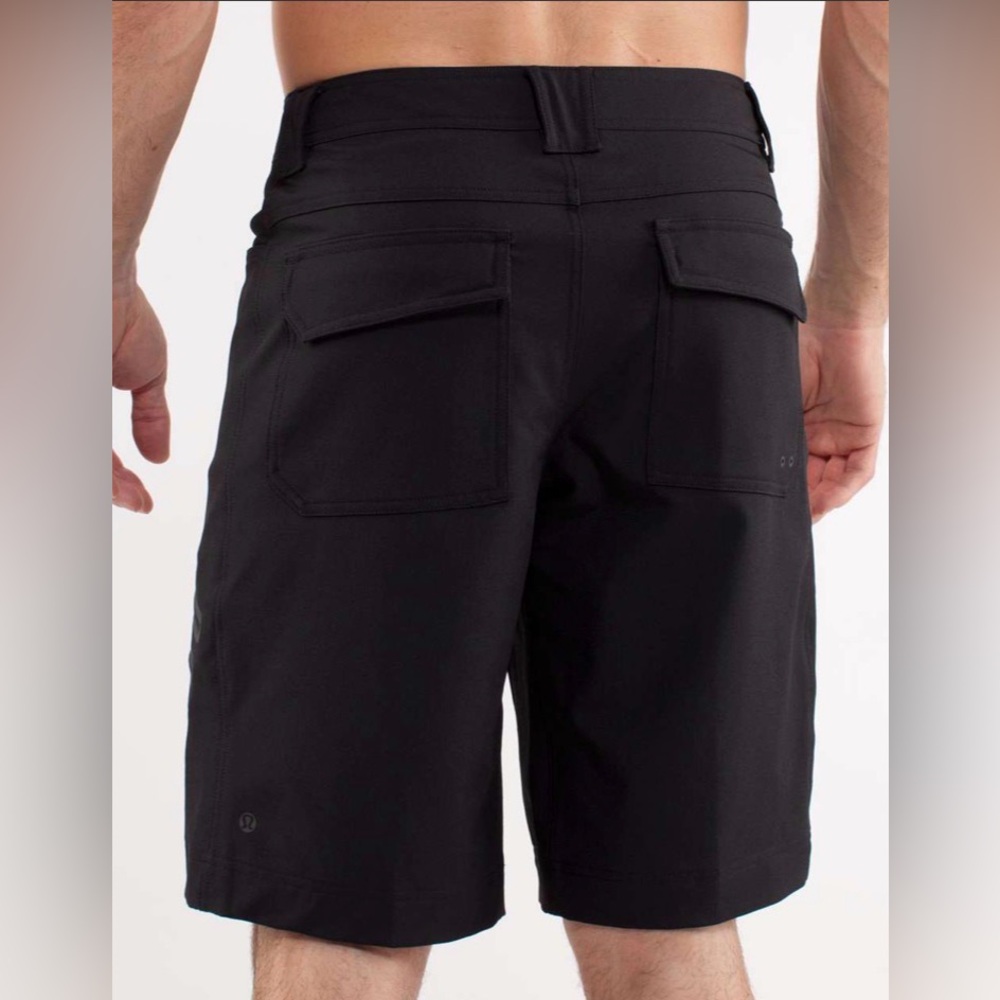 Lululemon Cadence Commuter Shorts - Picture 2 of 7